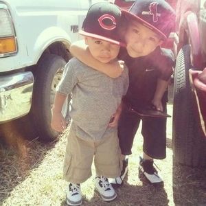 Meet your Posher, Ray